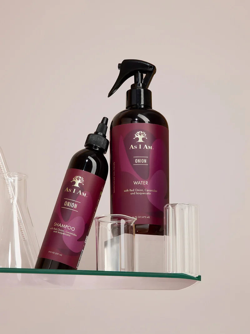 Uienshampoo en water