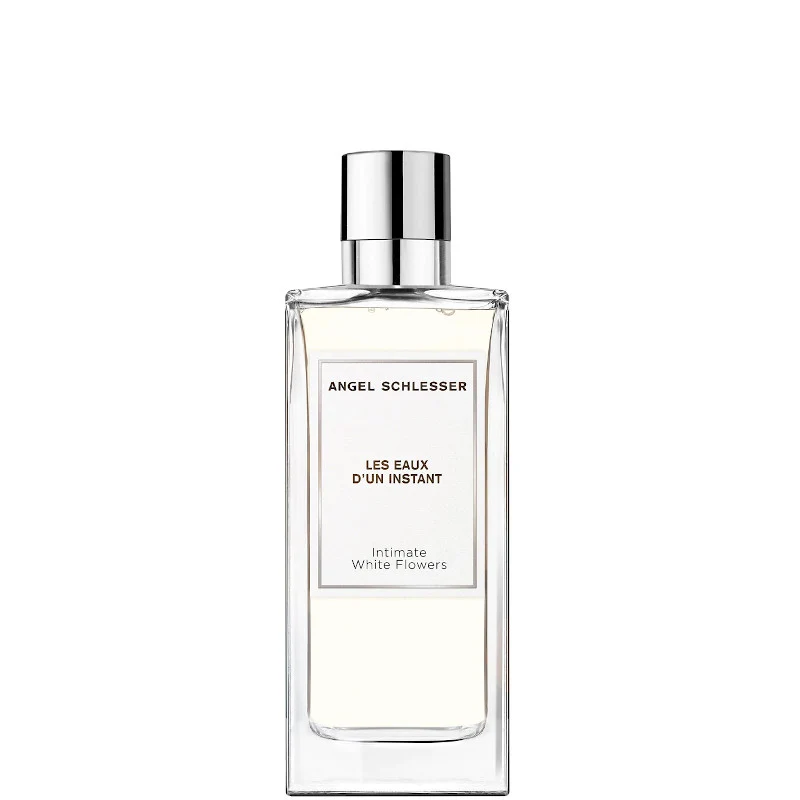 Les Eaux d'un Instant - Intimate White Flowers